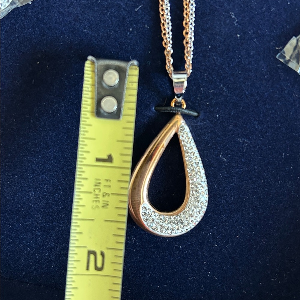 Stauer DiamondAura Set Rose Gold Silver - Picture 8 of 10